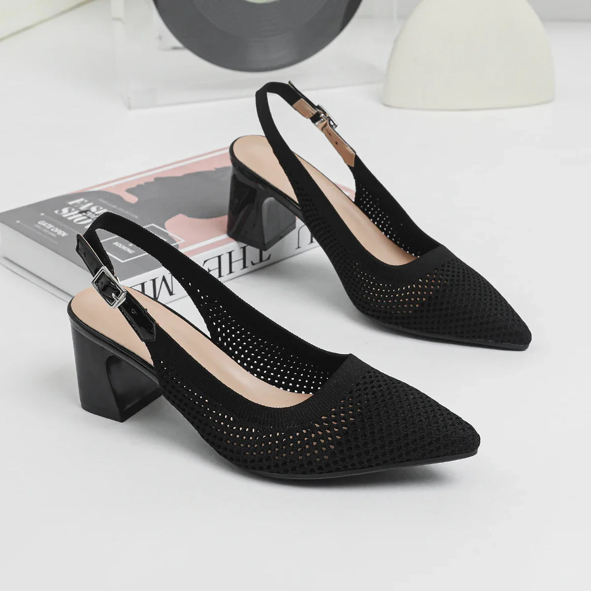 Sandrah Isadora - Chaussures à Talons Moyens Très Élégantes et Confortables