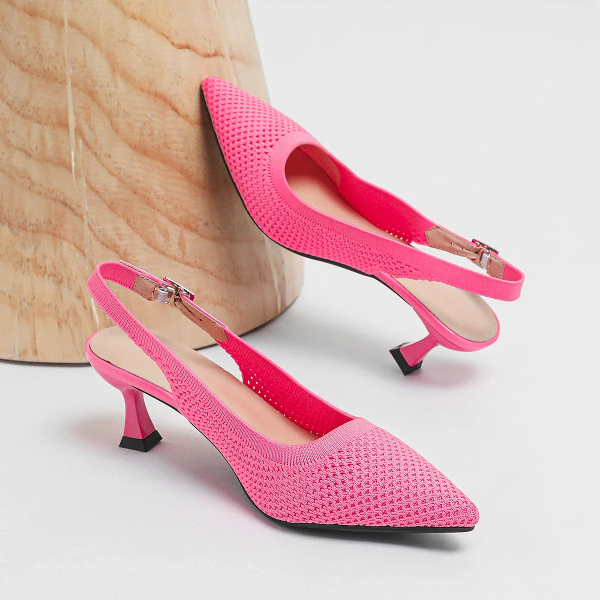 Diana Isadora - Chaussure à Talon Moyen Très Élégante et Confortable
