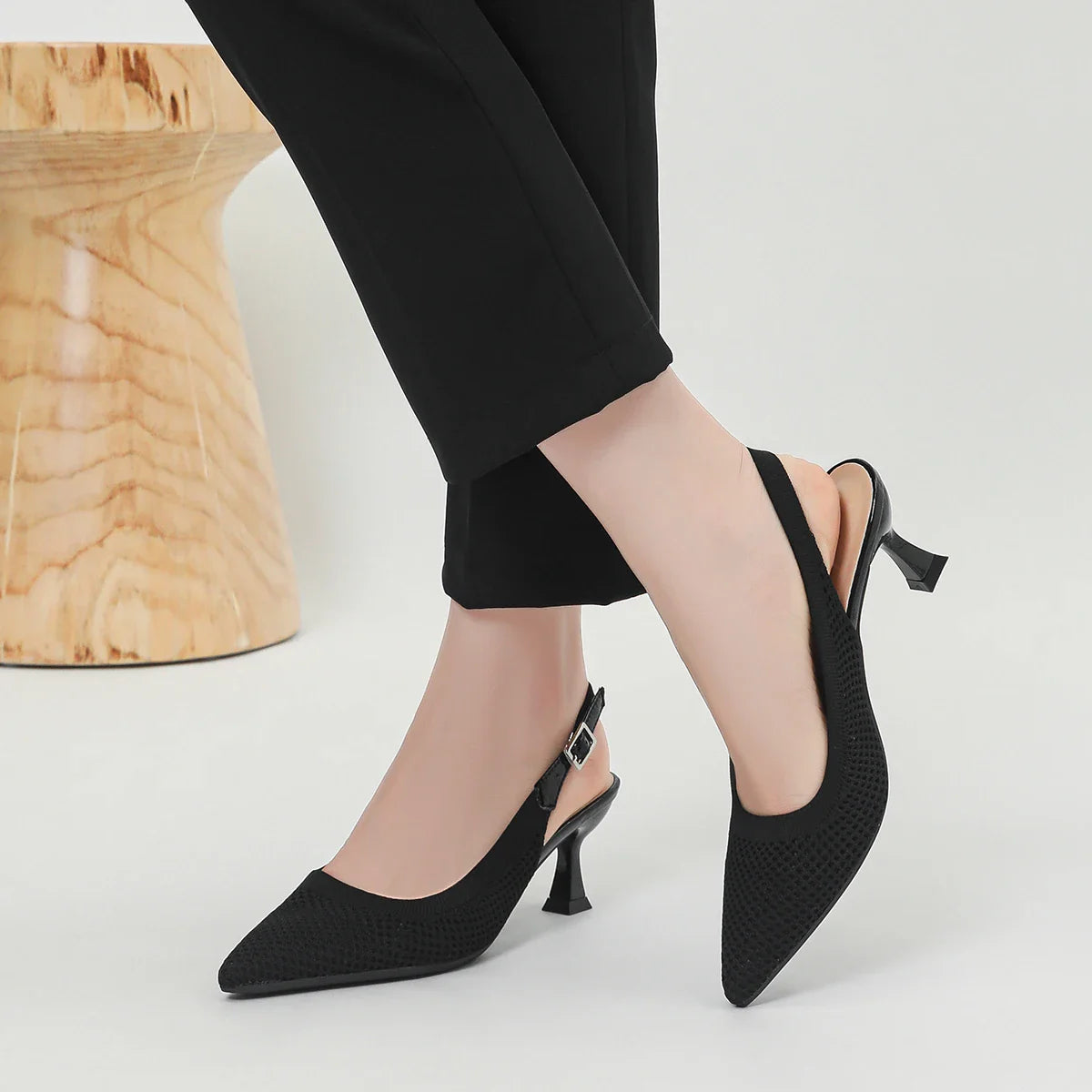 Diana Isadora - Chaussure à Talon Moyen Très Élégante et Confortable