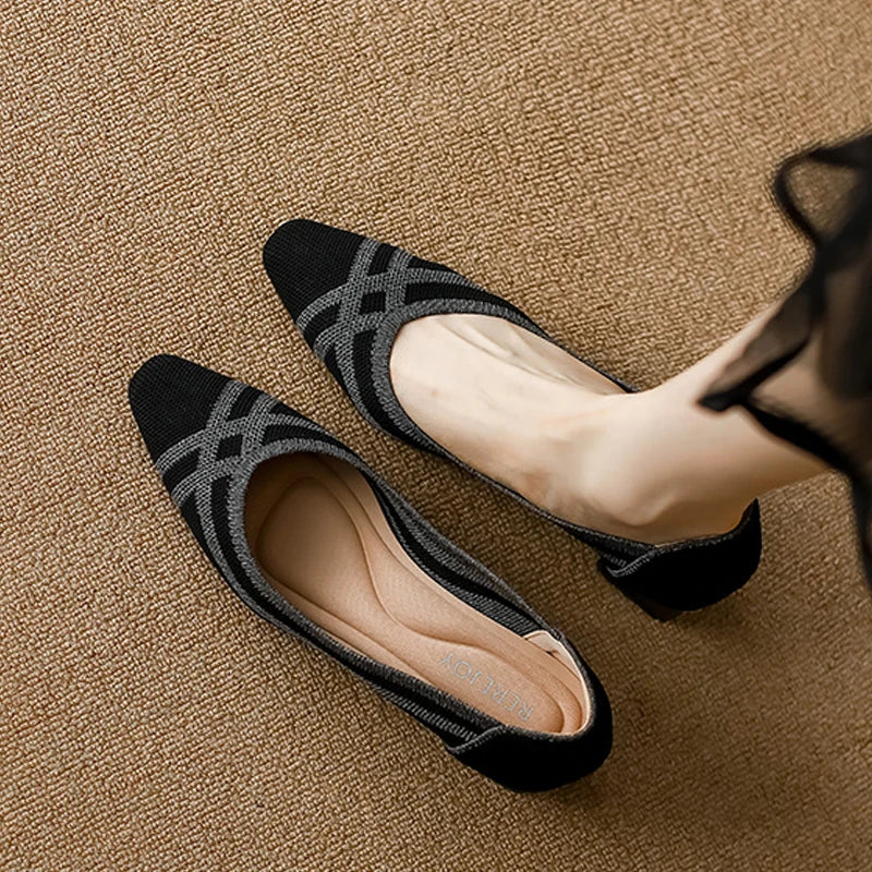 Olga – Ballerine Élégante à Petit Talon Confortable